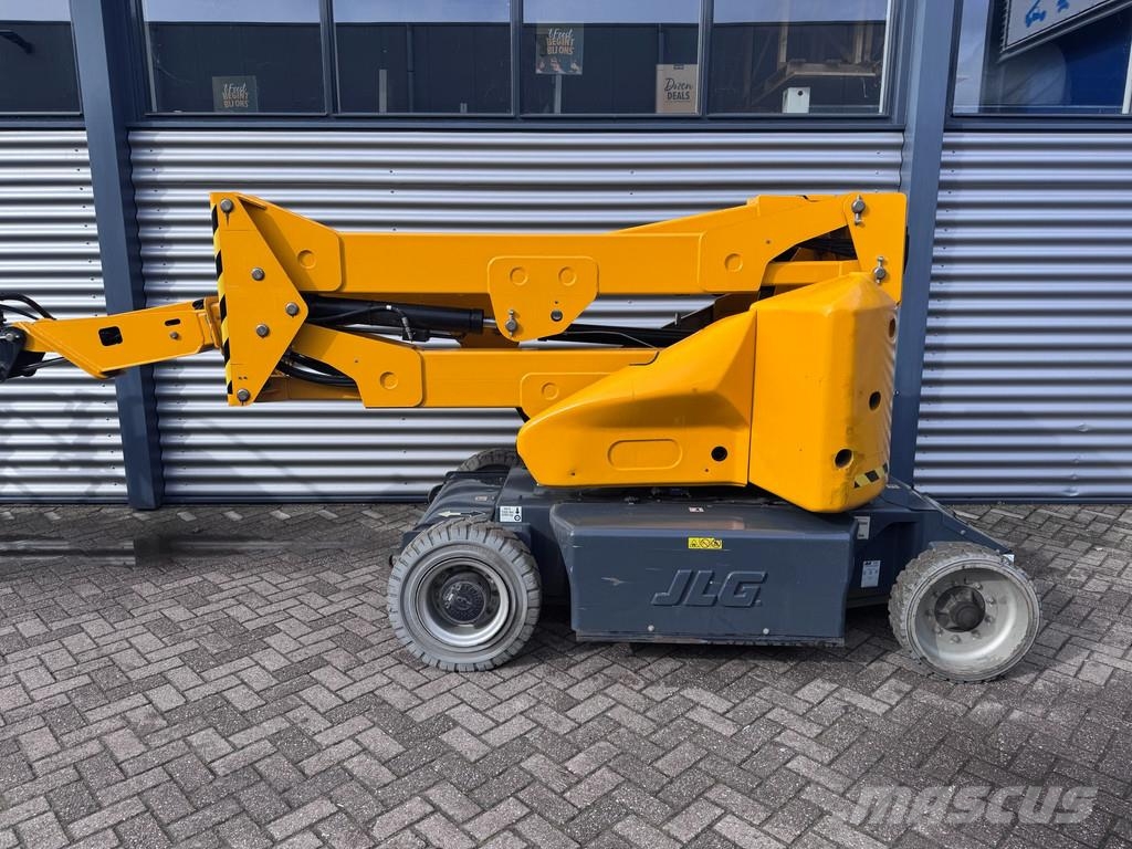 JLG E400AJPN Hoogwerker Knikarmhoogwerker Plataforma de trabajo articulada
