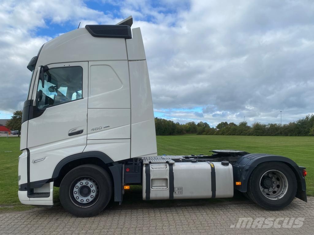 Volvo Vehicle Tractor 4x2 Standard Sadulveokid