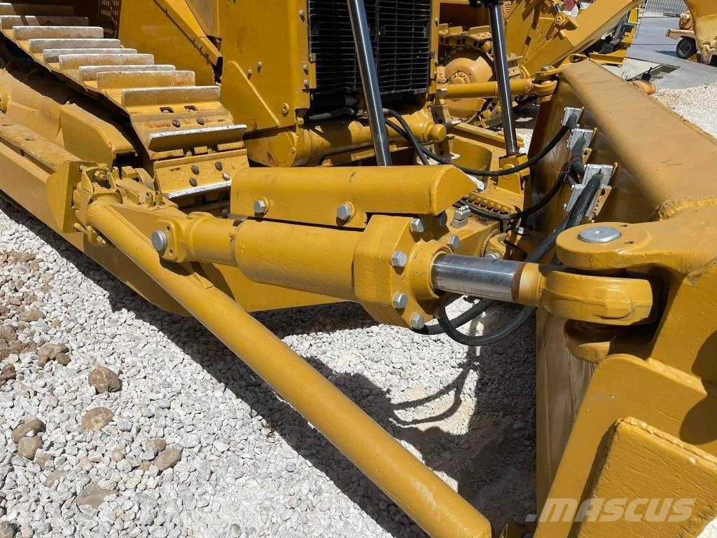 CAT D9N Μπουλντόζες με ερπύστριες