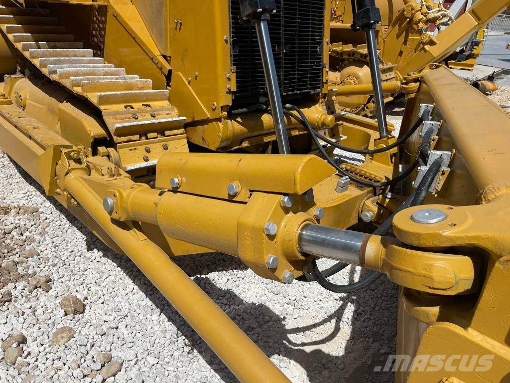 CAT D9N Μπουλντόζες με ερπύστριες