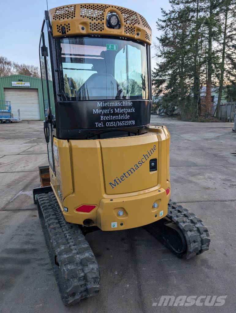 CAT 302.7 حفارات صغيرة أقل من 7 طن (حفارات صغيرة)