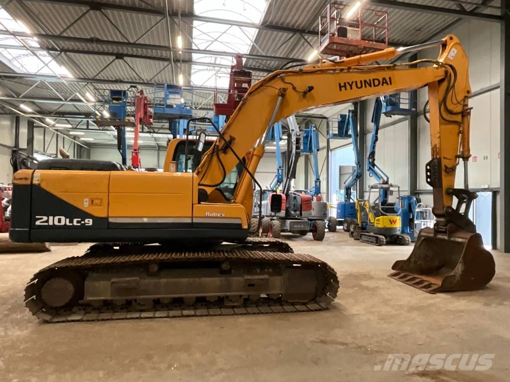 Hyundai Robex 210 LC-9 Гусеничні екскаватори