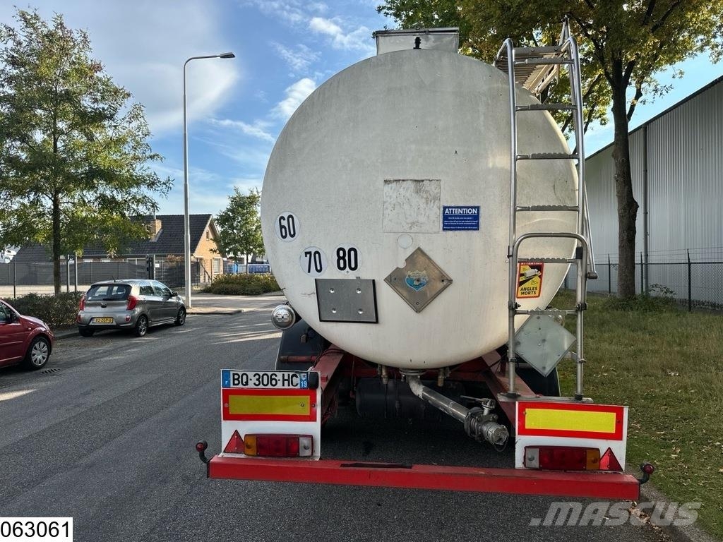 Maisonneuve Chemie 32423 Liter, 1 Comp Tanker semi-trailers