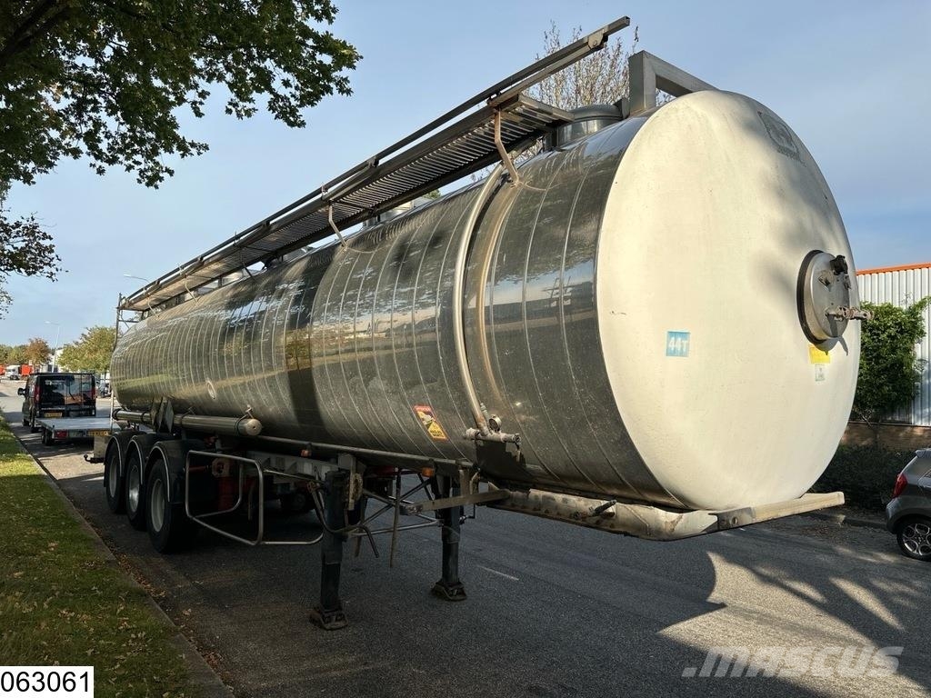 Maisonneuve Chemie 32423 Liter, 1 Comp Tanker semi-trailers