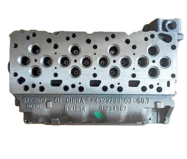Cummins ISDE4.5 QSB4.5 Cylinder Head 4941495 4941496 49292 Motorer