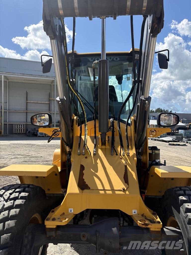 Volvo L35GS 輪胎式裝載機