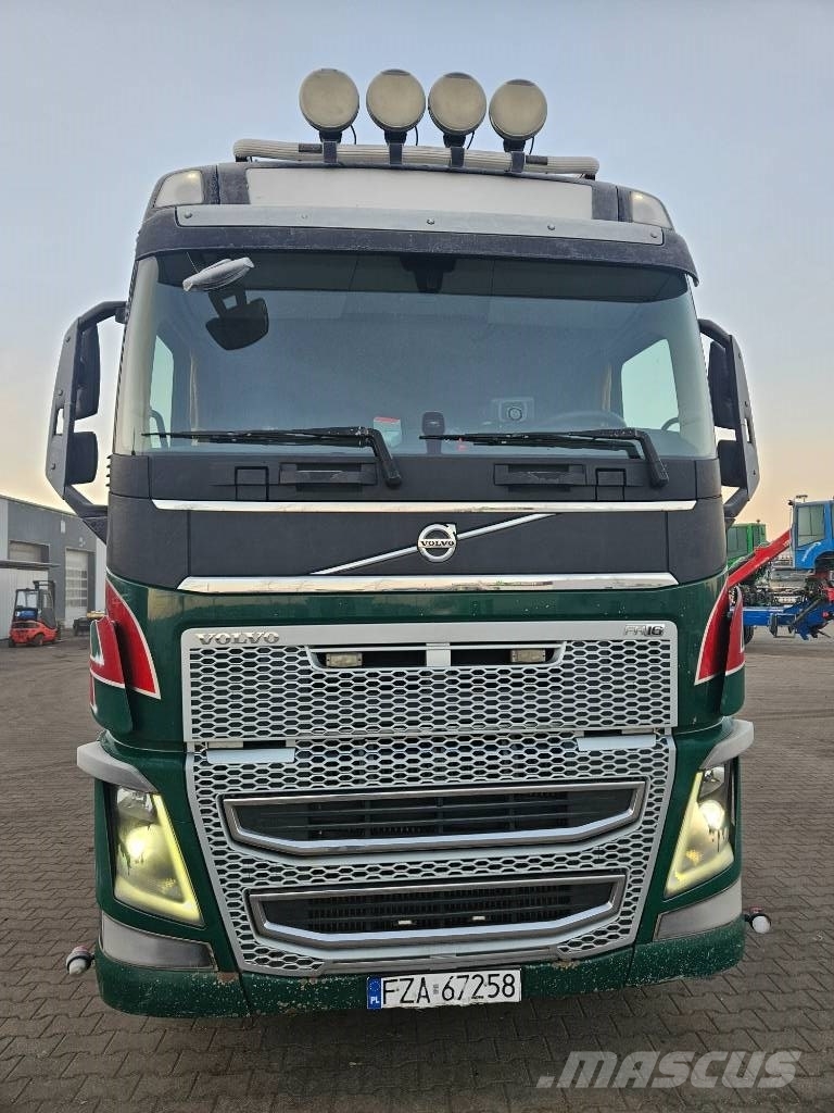 Volvo FH 16 Transportes de madera