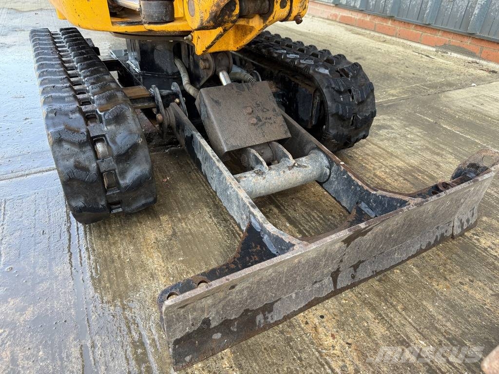 JCB 8008 CTS 1t MIcro Excavator 小型挖掘机
