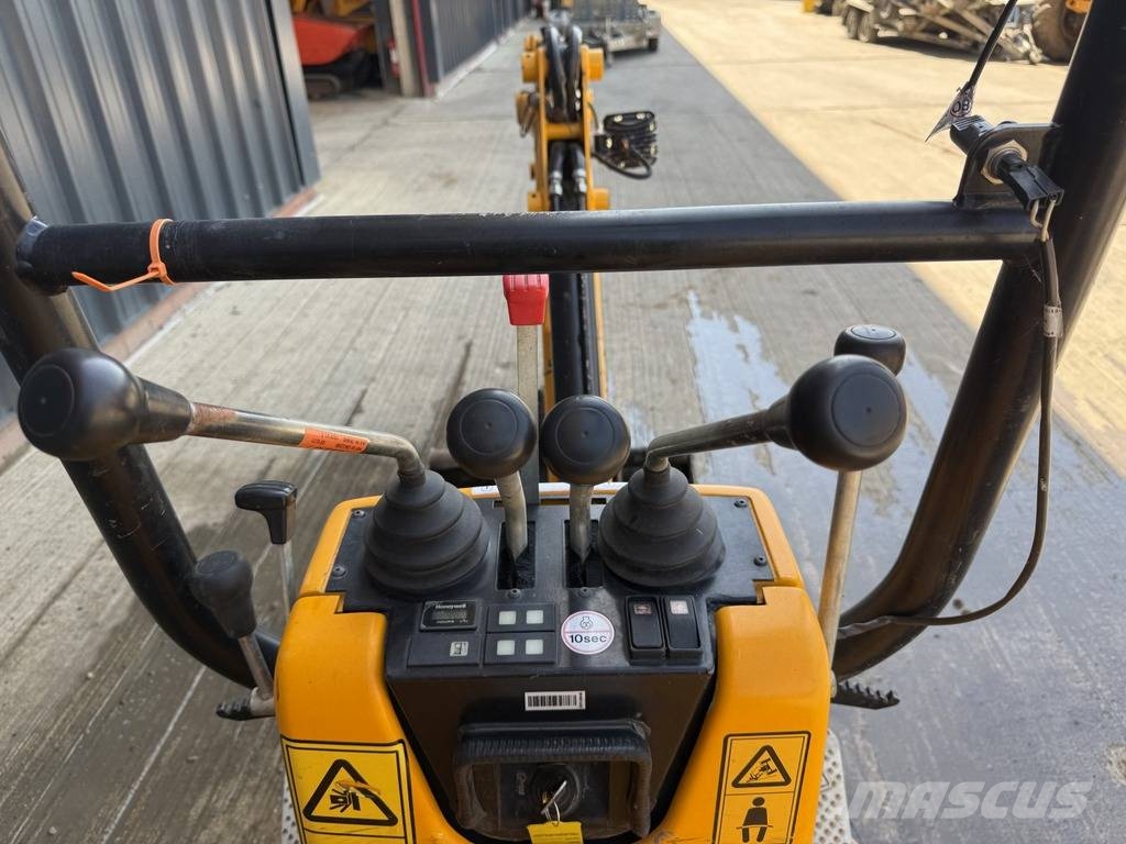 JCB 8008 CTS 1t MIcro Excavator 小型挖掘机