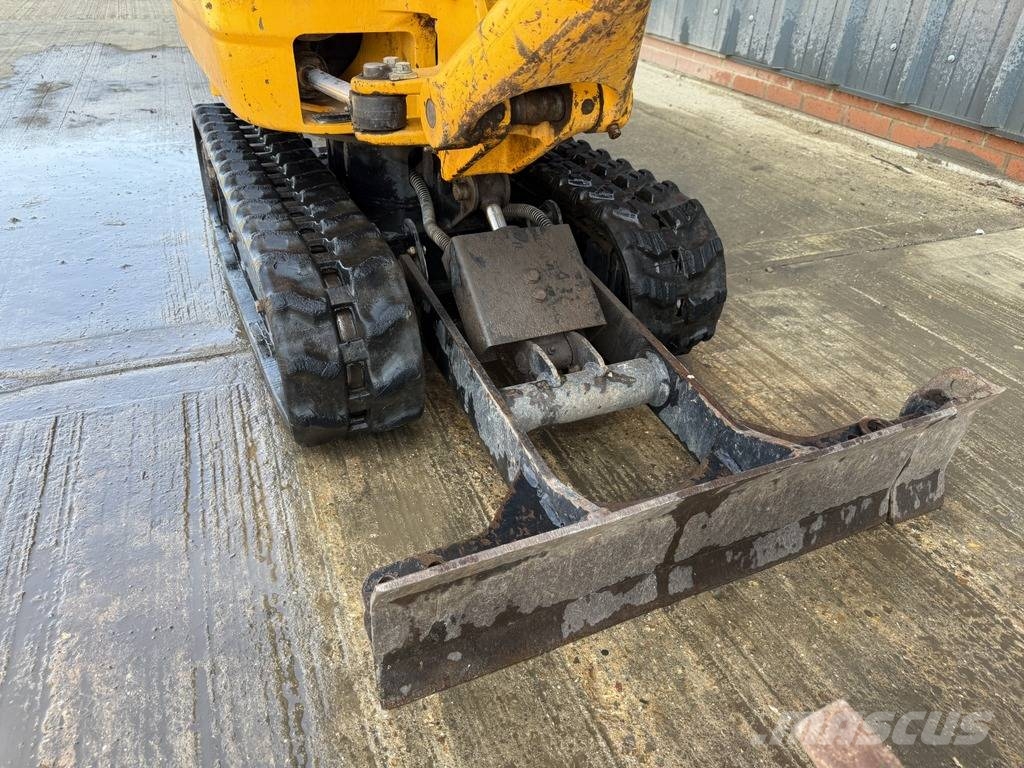 JCB 8008 CTS 1t MIcro Excavator 小型挖掘机