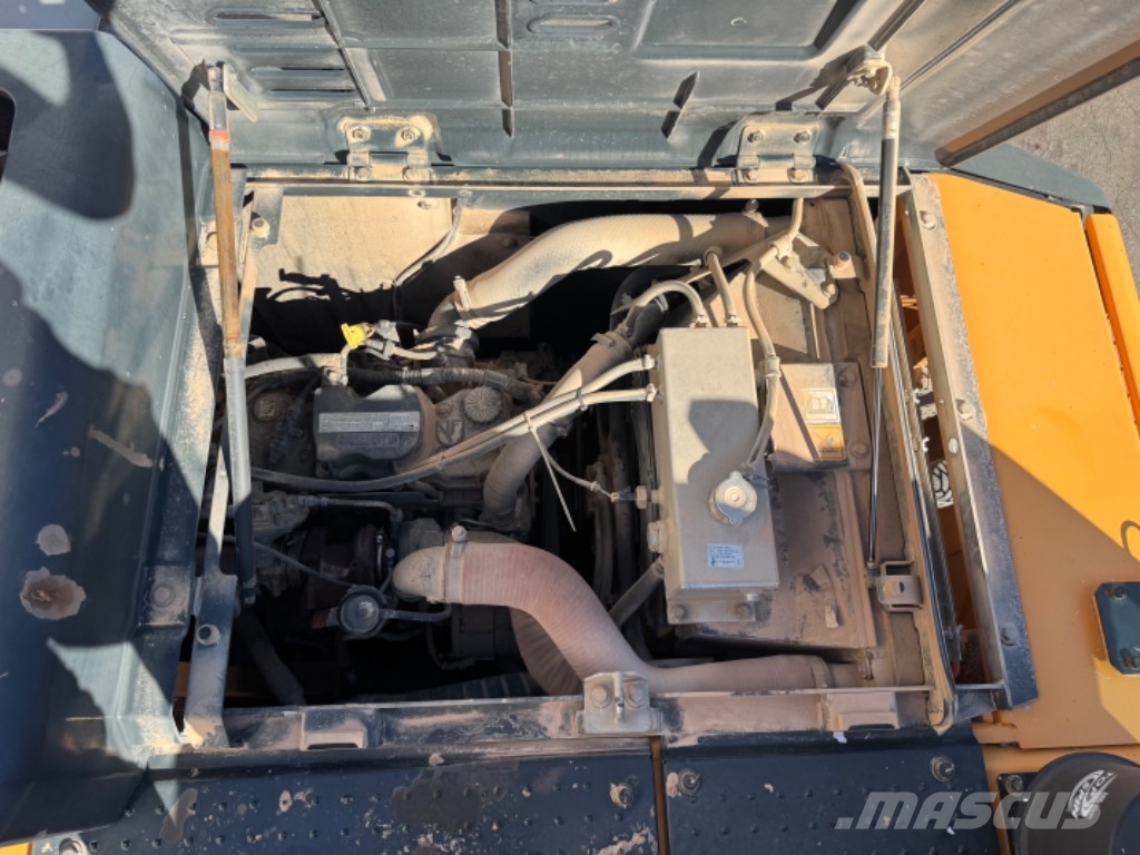 Hyundai HX 140 A Bageri na kotačima