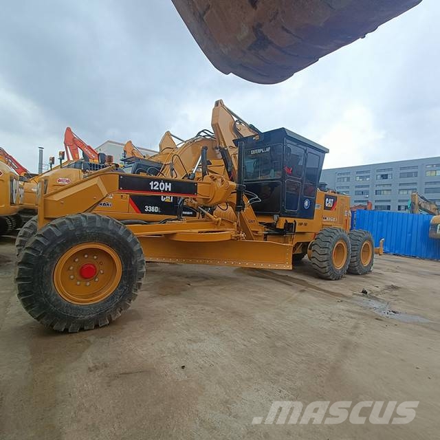 CAT 120 H Graders