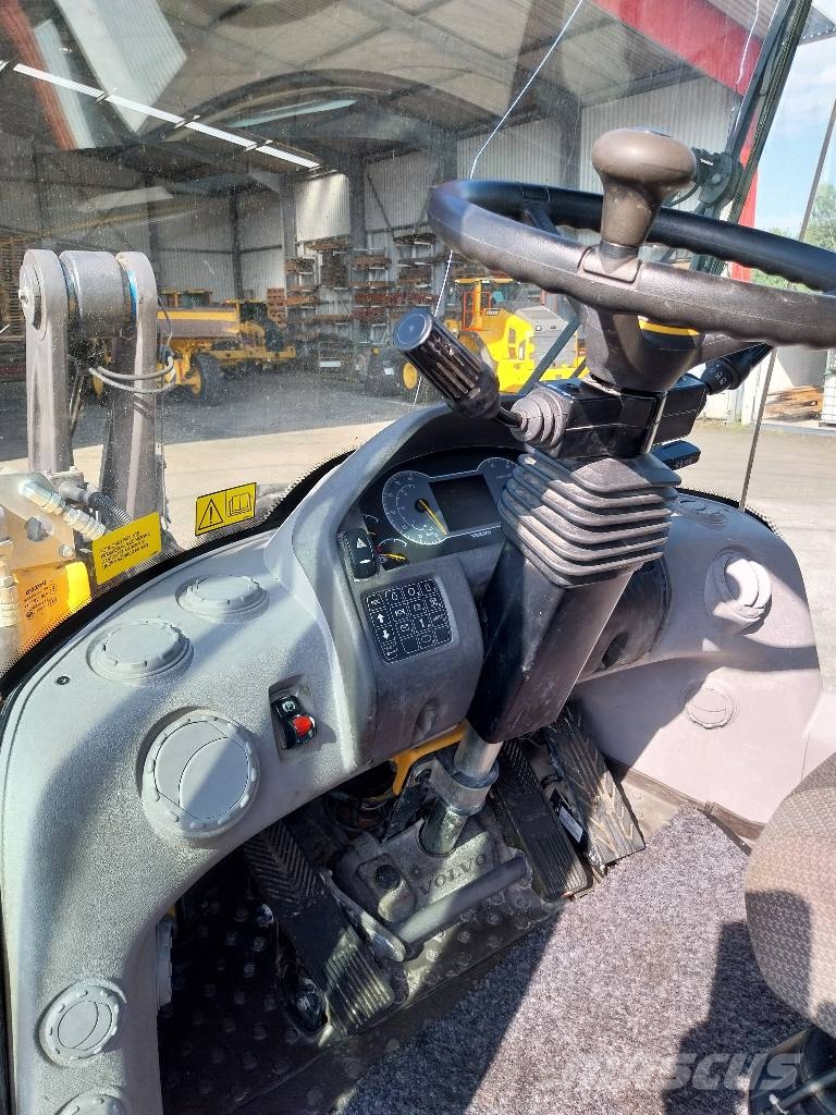 Volvo L 110 H 輪胎式裝載機