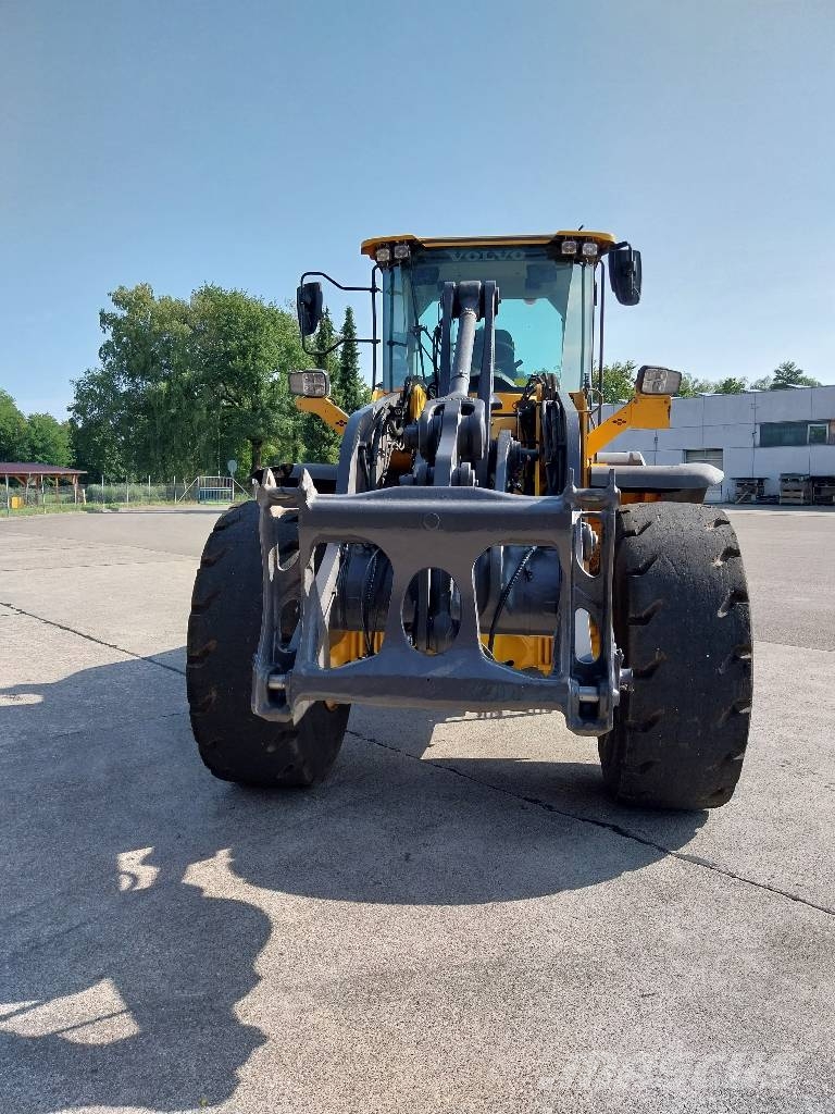 Volvo L 110 H 輪胎式裝載機