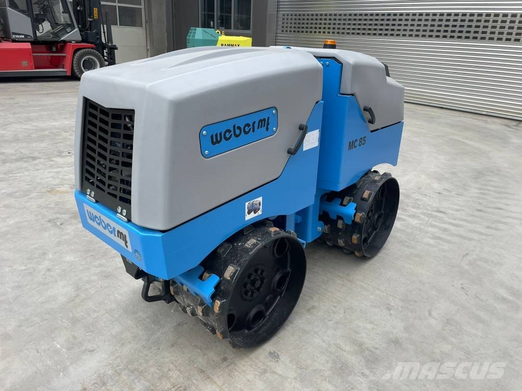 Weber MC 85 Erdbauwalzen