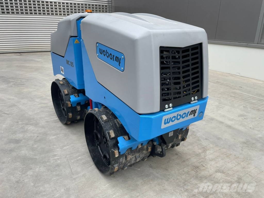 Weber MC 85 Erdbauwalzen