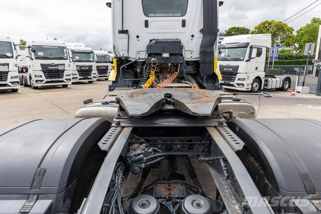Mercedes-Benz AROCS 1945 AS (cardan ) + KIPHYDR. Camiones tractor