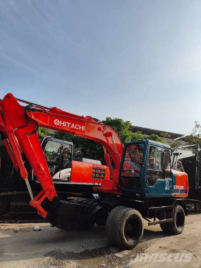 Hitachi EX100WD 轮式挖掘机