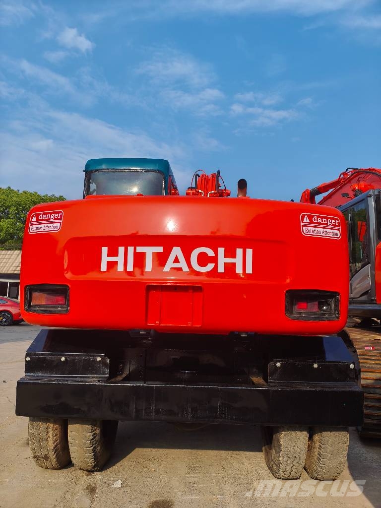Hitachi EX100WD 轮式挖掘机