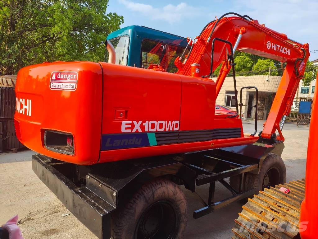 Hitachi EX100WD 轮式挖掘机