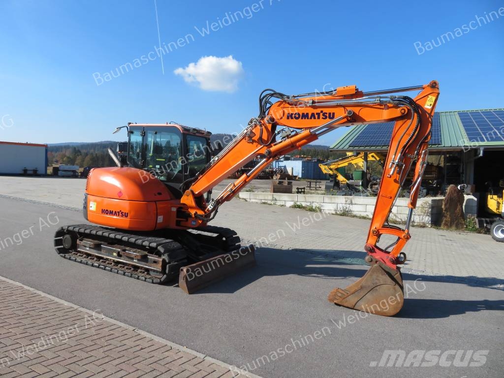 Komatsu PC 80 MR-3 حفارات وسط 7 طن - 12 طن