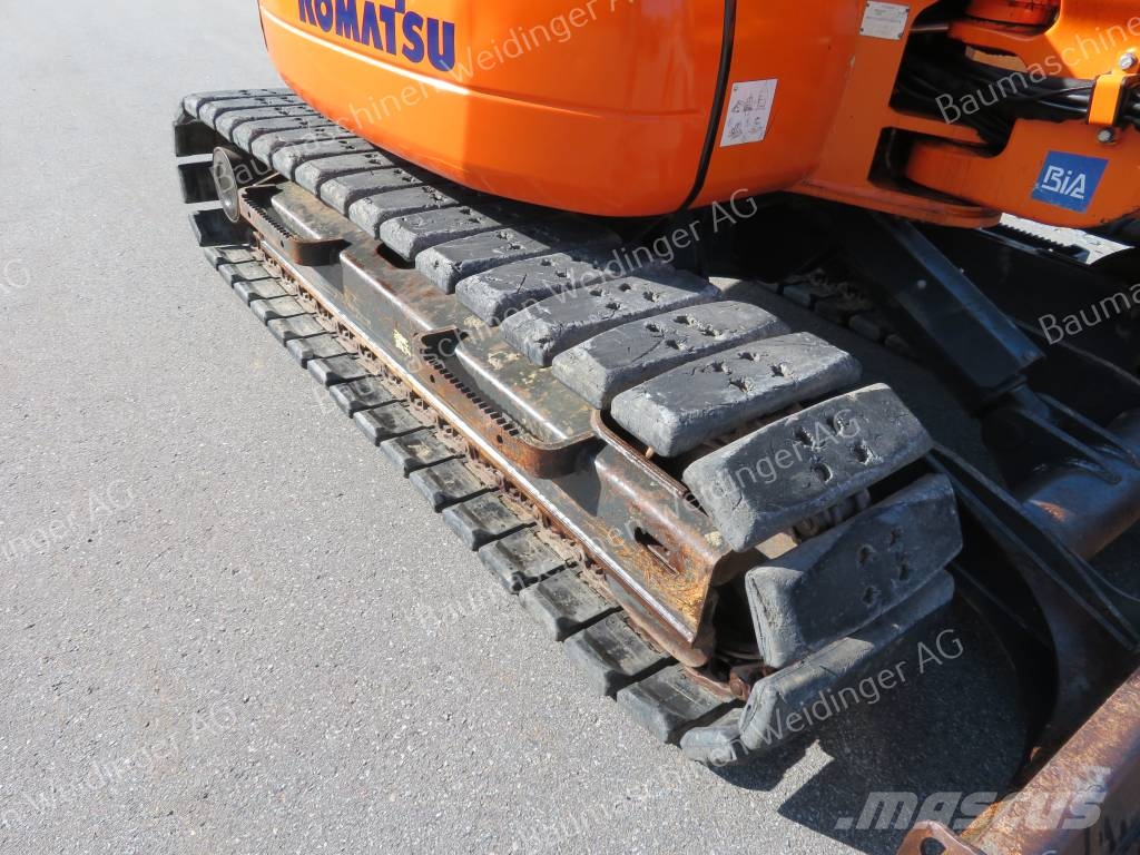 Komatsu PC 80 MR-3 حفارات وسط 7 طن - 12 طن