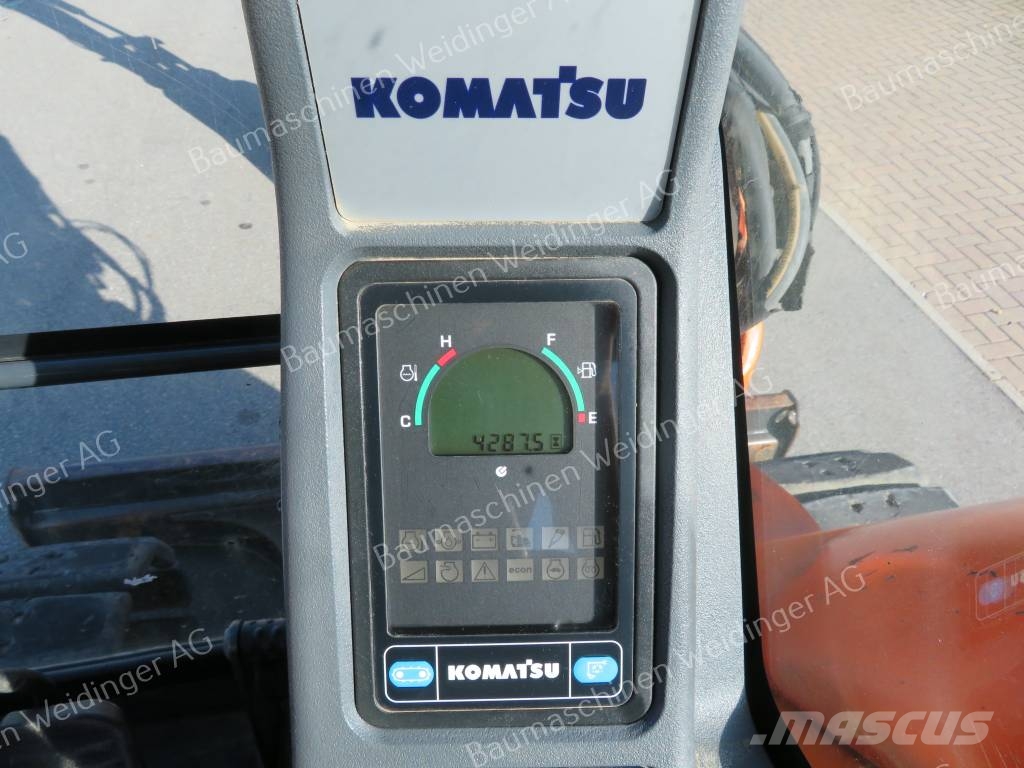 Komatsu PC 80 MR-3 حفارات وسط 7 طن - 12 طن