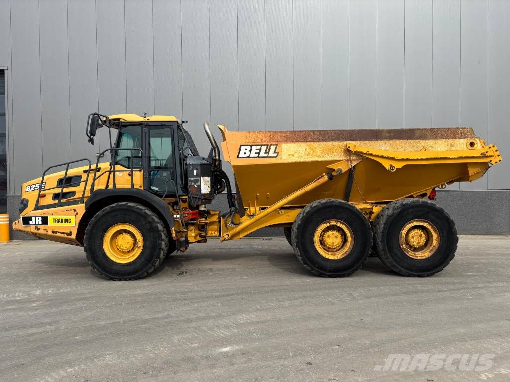 Bell B 25 E Dumper - Knickgelenk