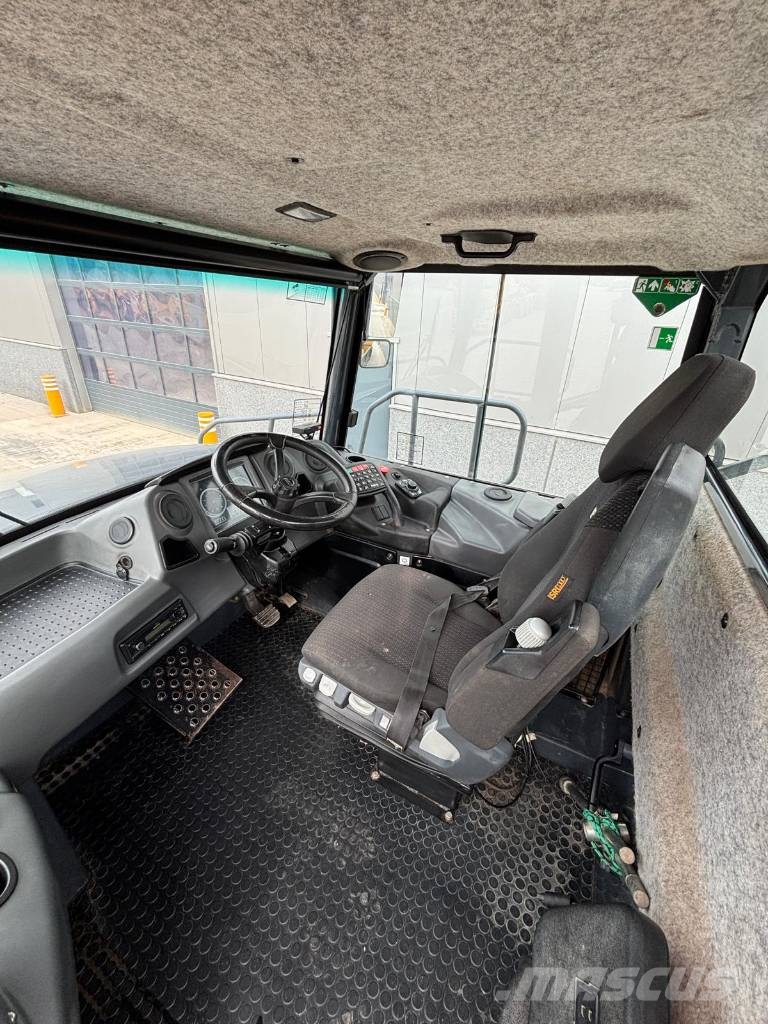 Bell B 25 E Dumper - Knickgelenk