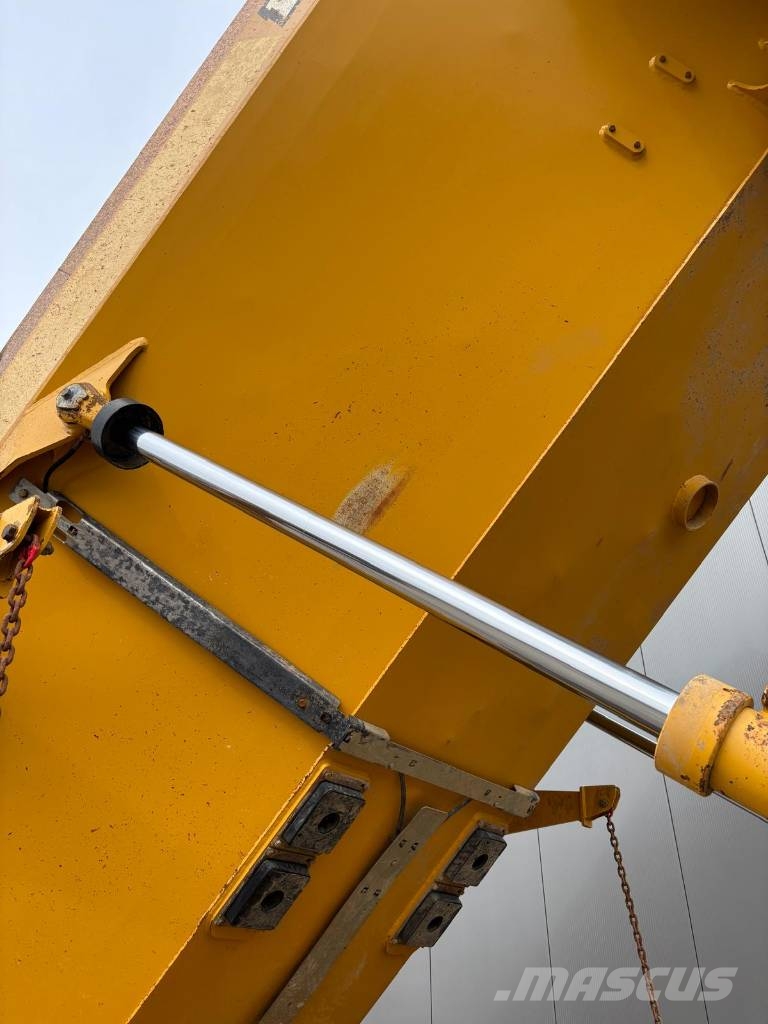 Bell B 25 E Dumper - Knickgelenk
