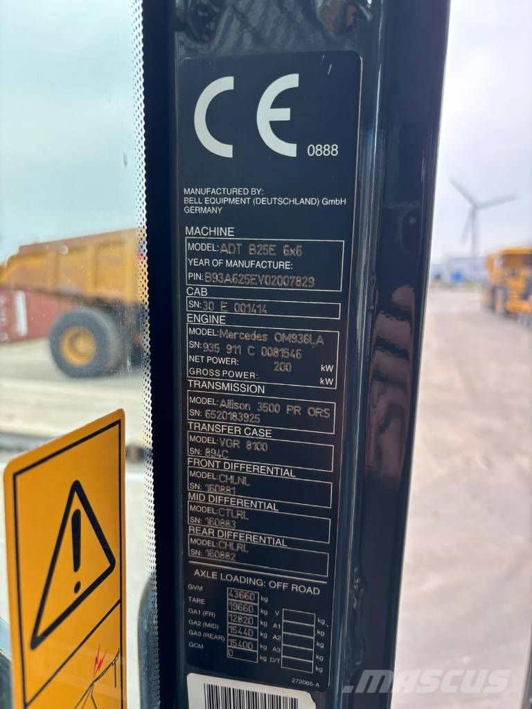 Bell B 25 E Dumper - Knickgelenk