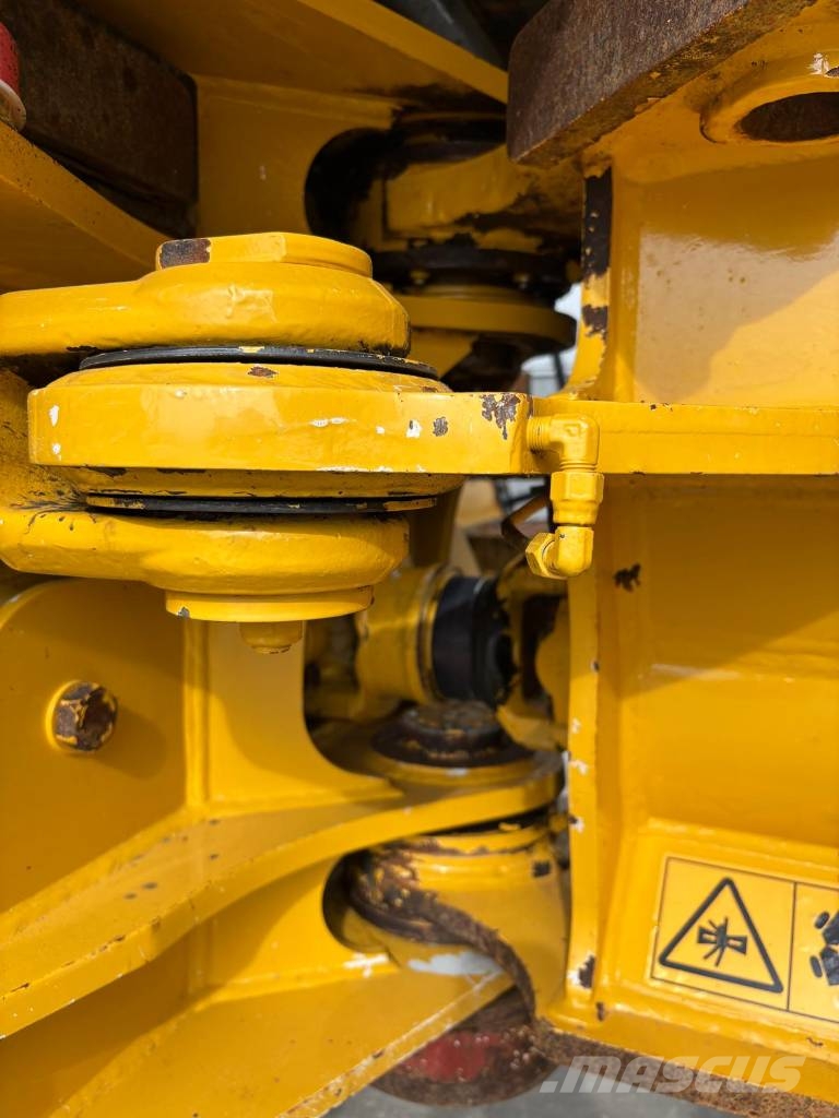 Bell B 25 E Dumper - Knickgelenk