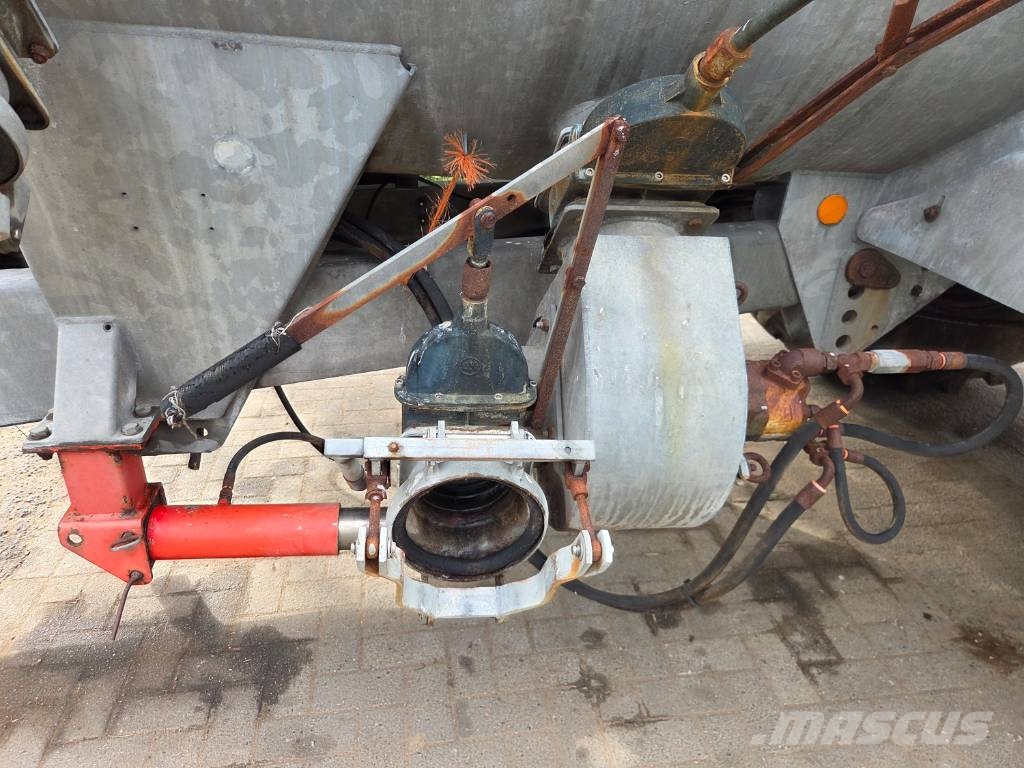 Peecon Euroliner ZT 11500 Lietteen levittimet