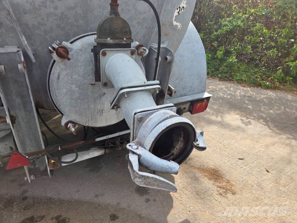 Peecon Euroliner ZT 11500 Lietteen levittimet