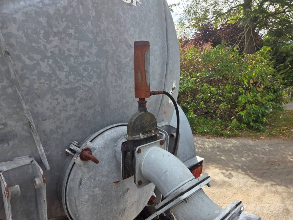Peecon Euroliner ZT 11500 Lietteen levittimet