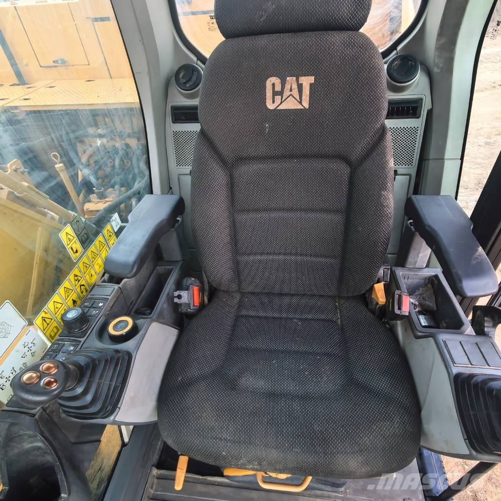 CAT 320 GC Escavadeiras de esteiras