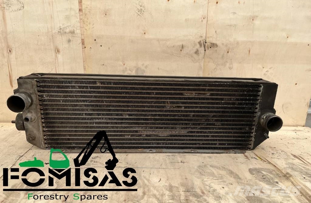 Valmet 840.4/840.3 Water radiator 5081230 Radiadores