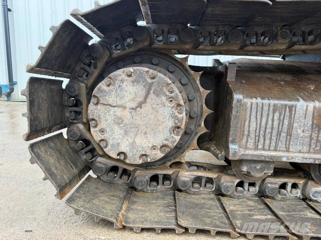 Hitachi ZX 210 LC-6 Raupenbagger