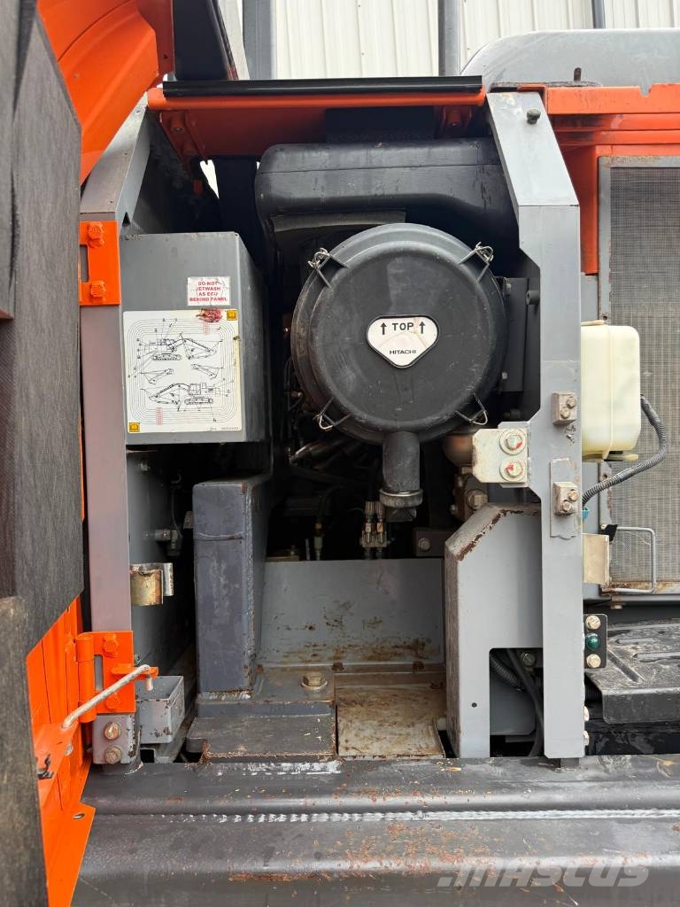 Hitachi ZX 210 LC-6 Raupenbagger