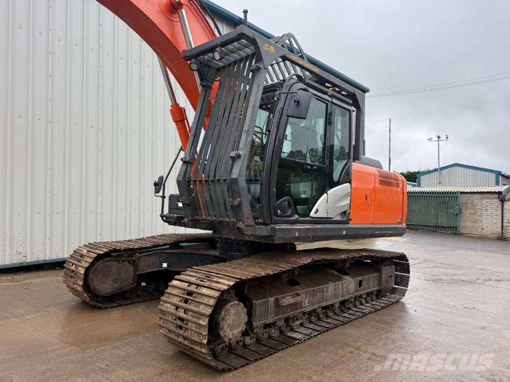 Hitachi ZX 210 LC-6 Raupenbagger