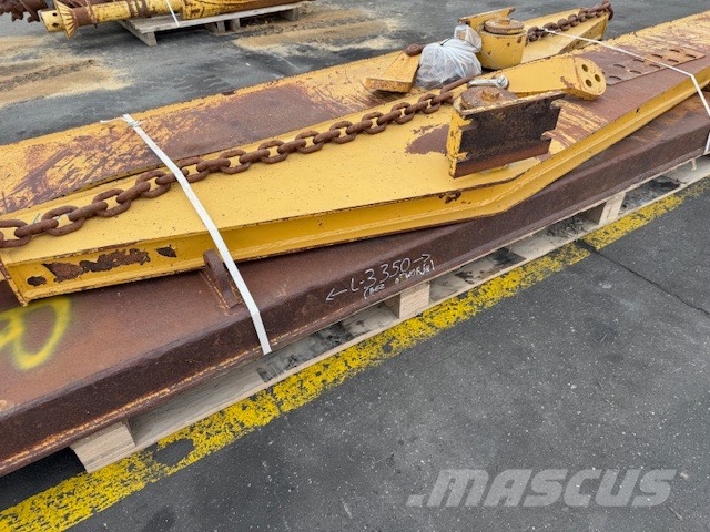 CAT 735 TAIL GATE Articulated Dump Trucks (ADTs)