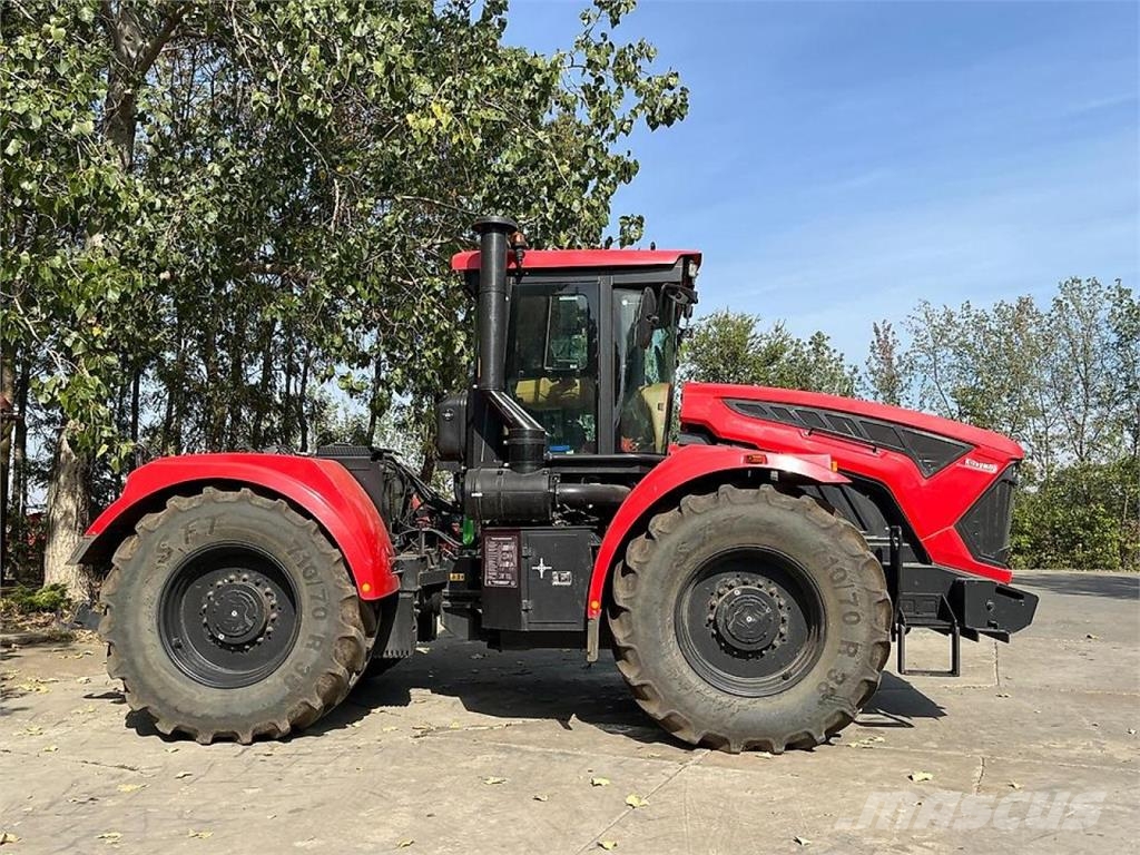 Kirovets K-742M Traktorji