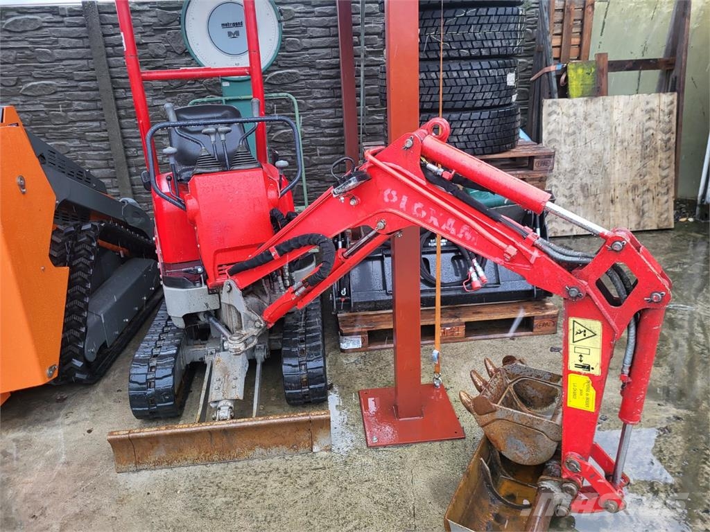 Yanmar SV08 معدات البناء - غير ذلك