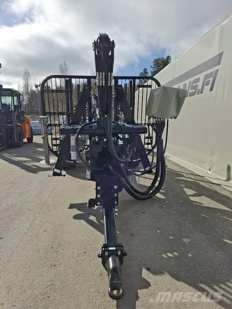 Multiforest Trejon MF950 ja V6500 9kg venttiilipöydällä Gozdarske prikolice