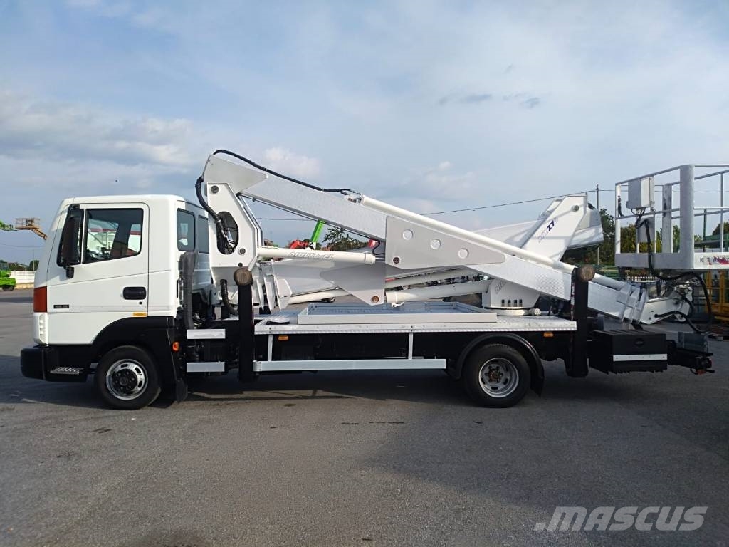 Nissan NISSAN ATLEON MULTITEL MX270 曲臂高空工作平台