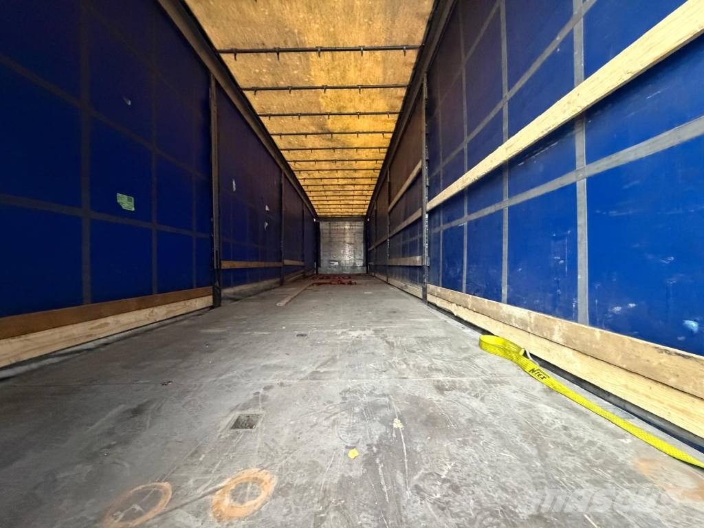 Schmitz CARGOBULL Serie nr 6172 Tentpoolhaagised