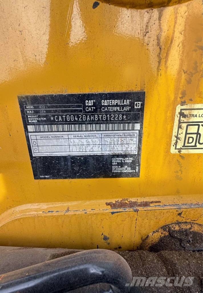 CAT 420 Ekskavatoriniai krautuvai