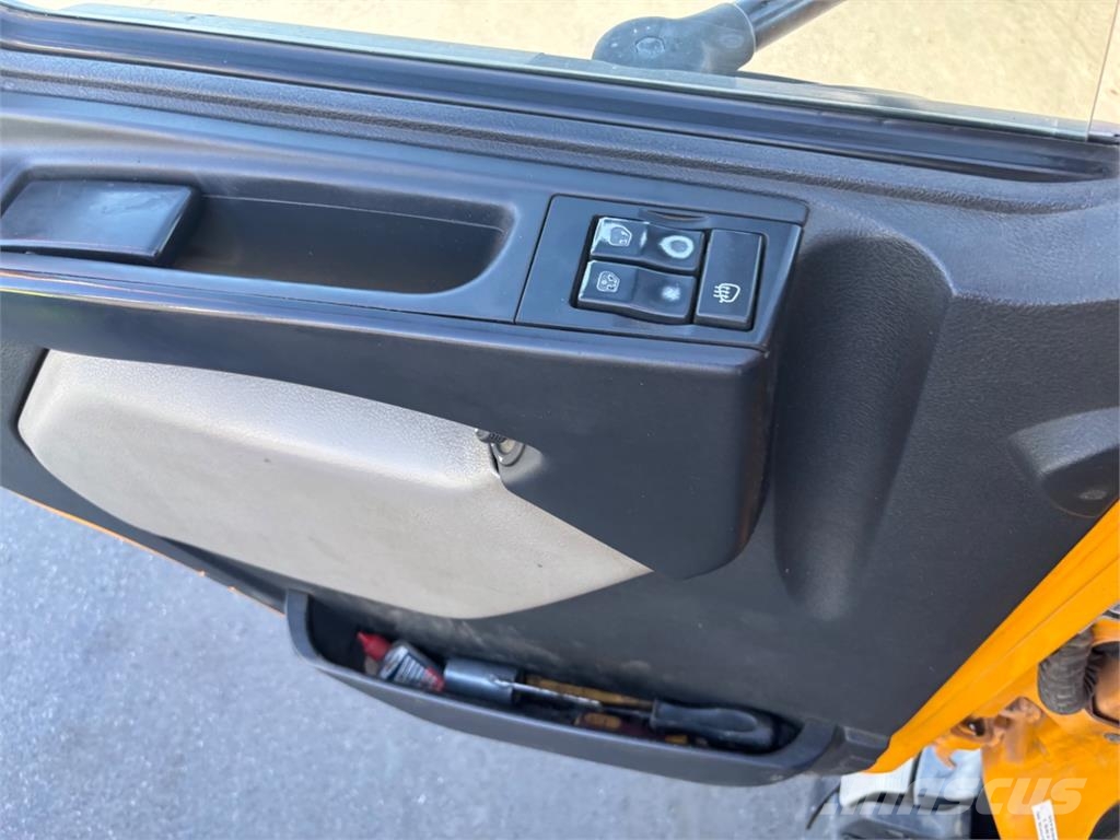 Renault PREMIUM Tipper trucks