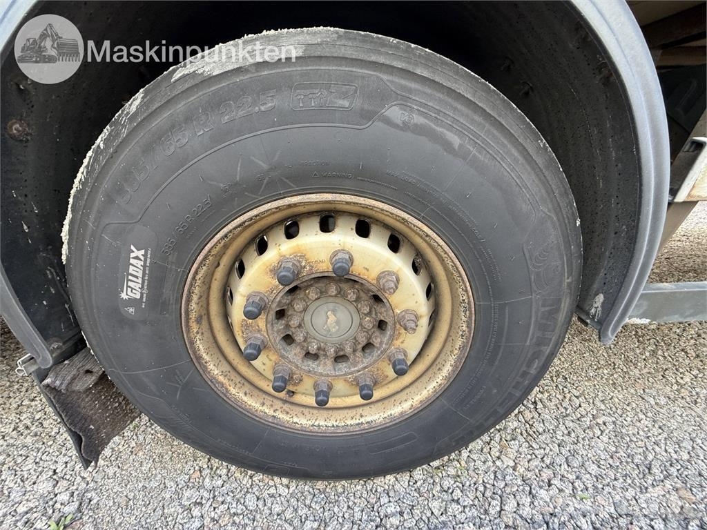 Schmitz SKO Temperature controlled trailers