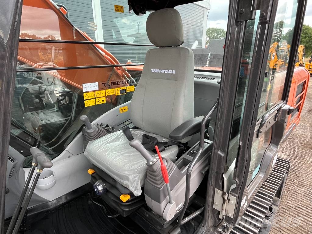 Hitachi EC350LC - New / CUMMINS ENGINE Rupsgraafmachines